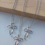 گردنبند پاپیون